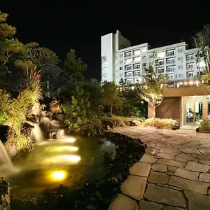 https://hanwha-resort-jeju.jejukoreahotels.com