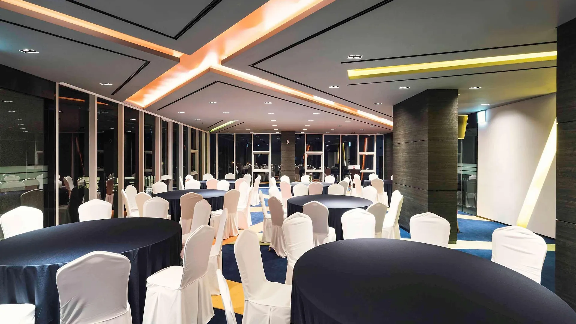 Hotel Ibis Ambassador Busan Haeundae