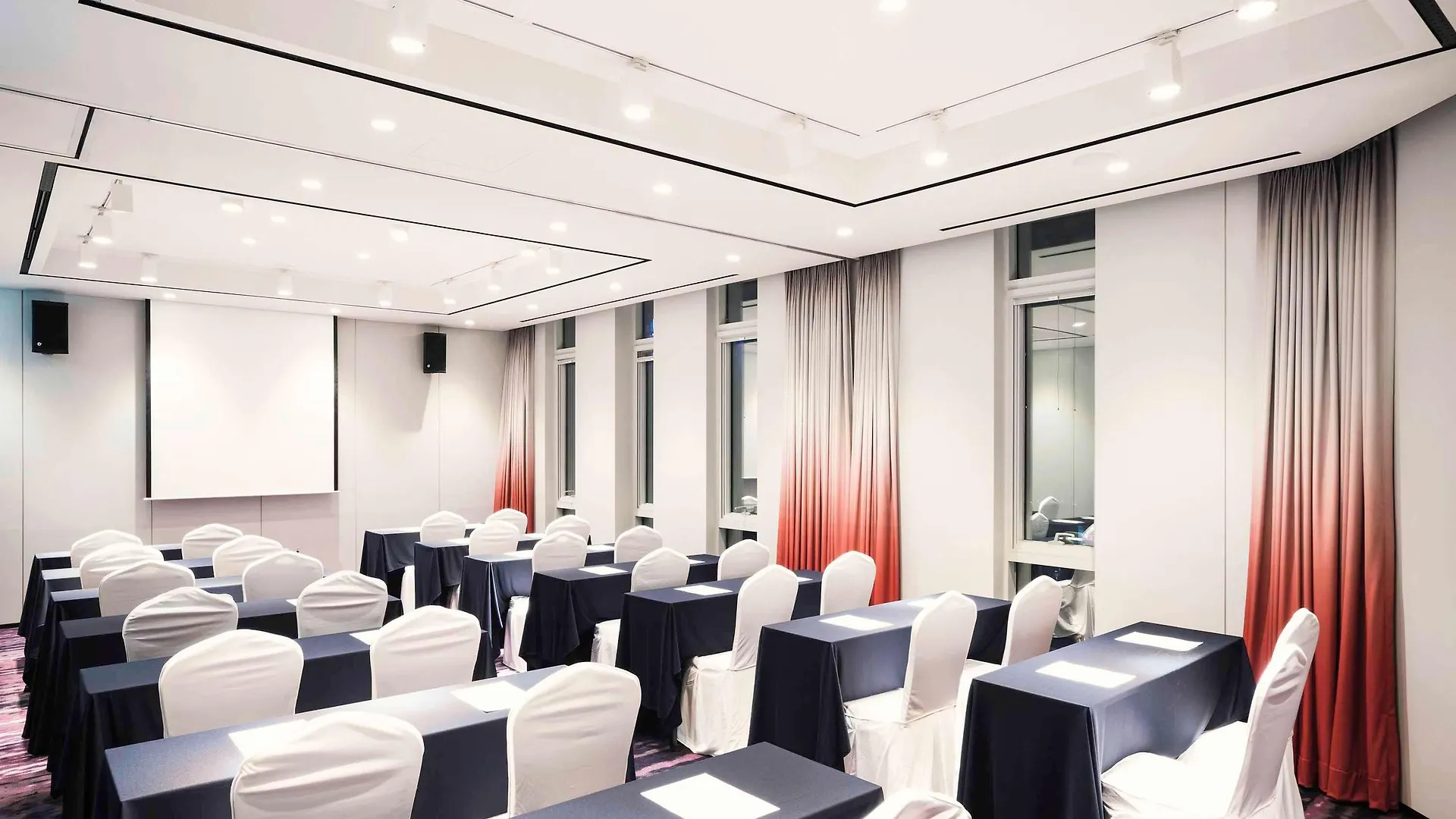 Ibis Ambassador Busan Haeundae 3*,  South Korea