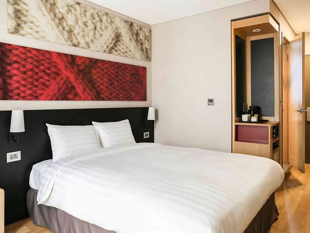 Hotel Ibis Ambassador Busan Haeundae