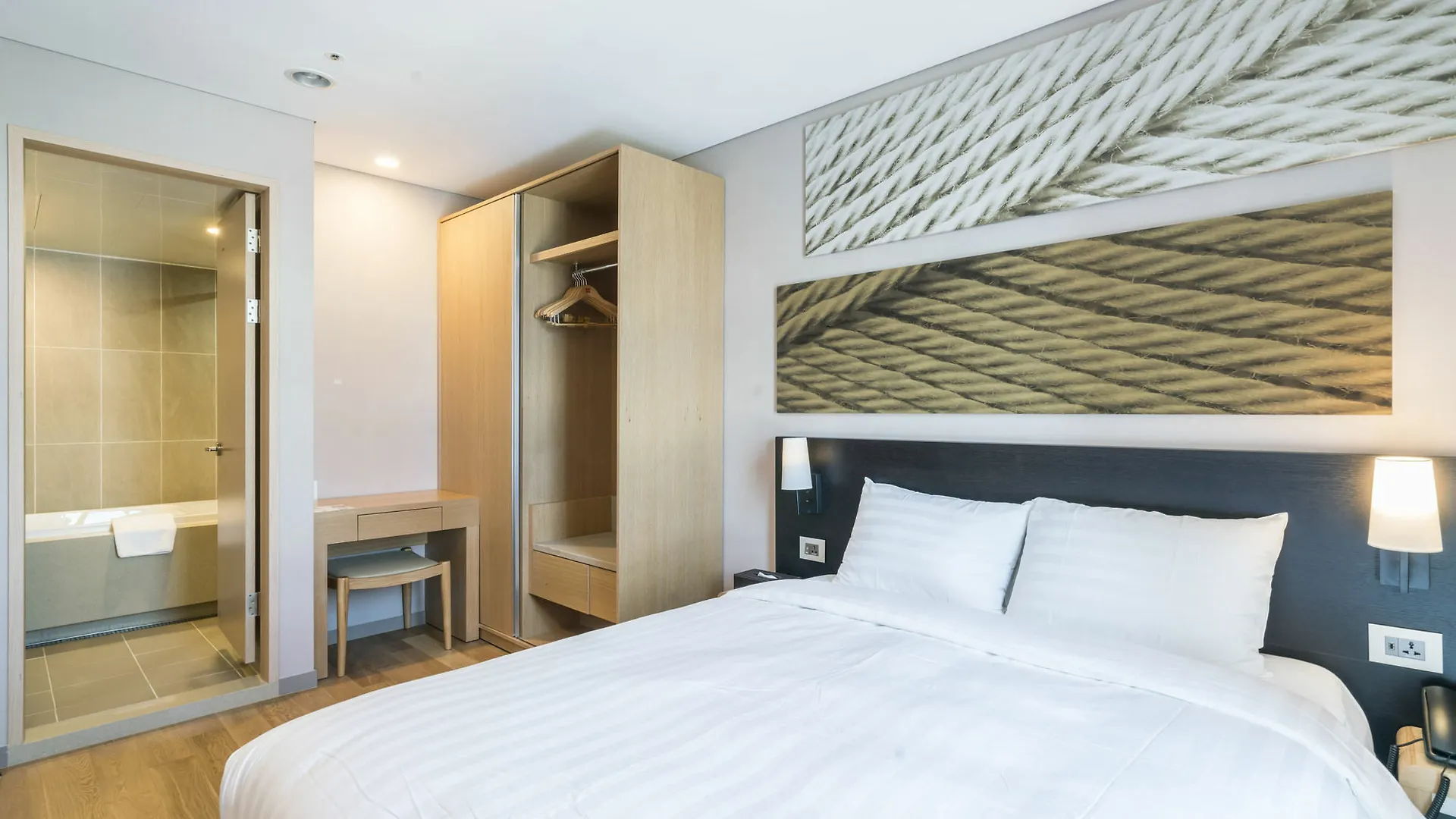 Ibis Ambassador Busan Haeundae