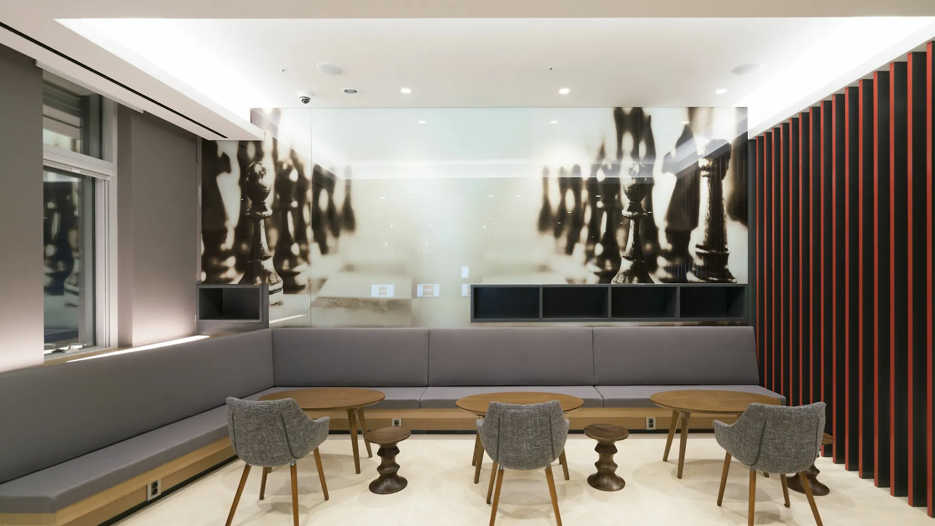 Ibis Ambassador Busan Haeundae 3*,
